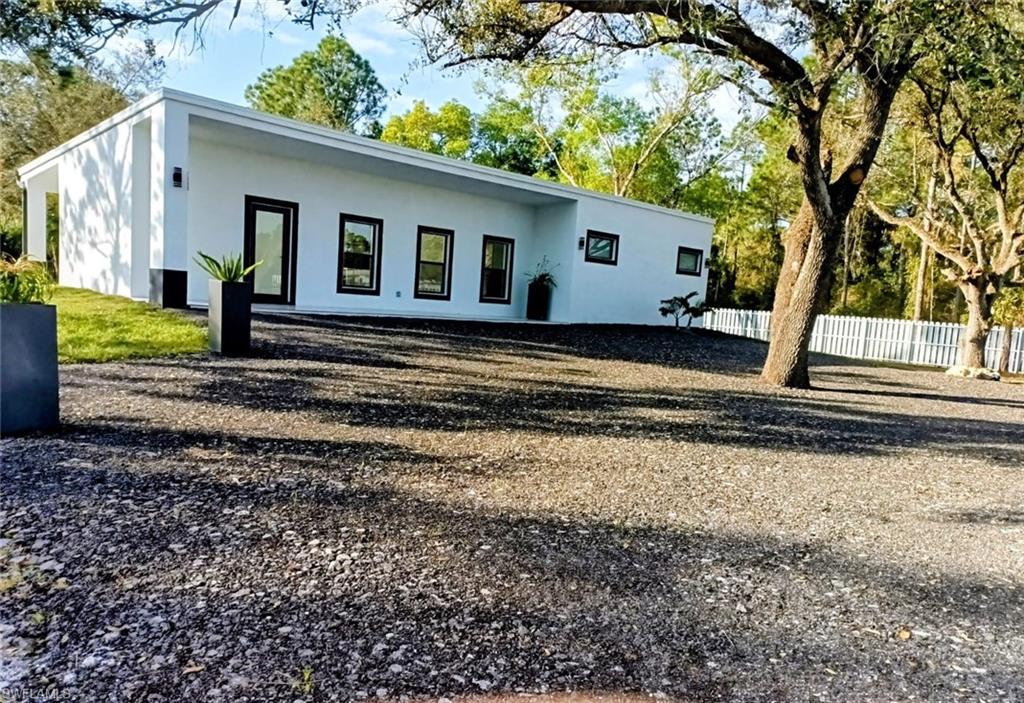 MONTURA RANCH ESTATES - Residential