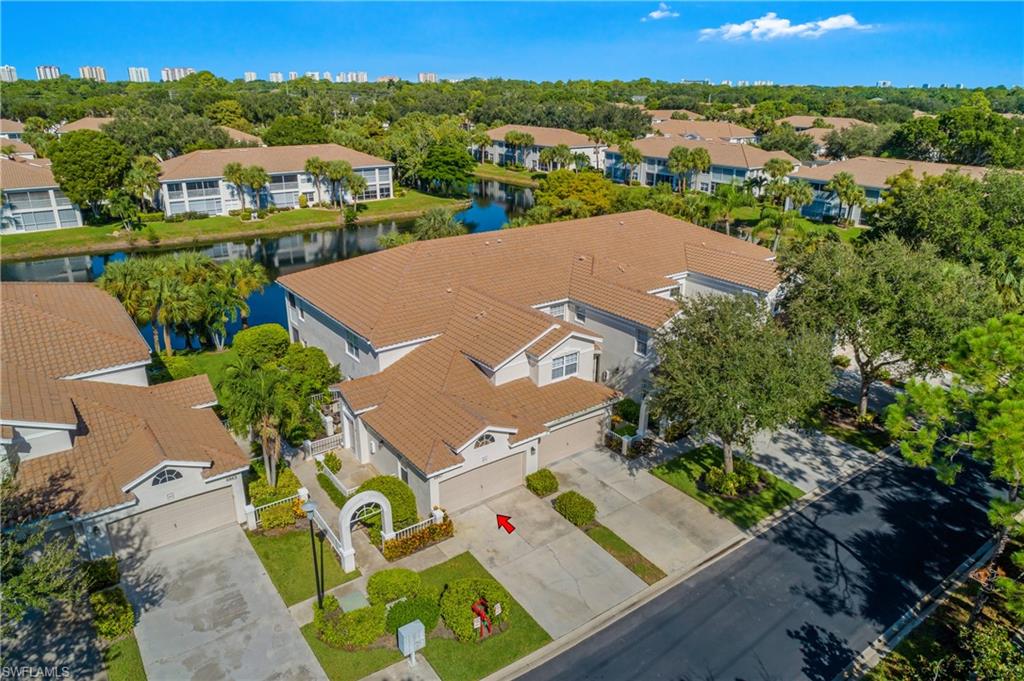 6867 Satinleaf RD S 201