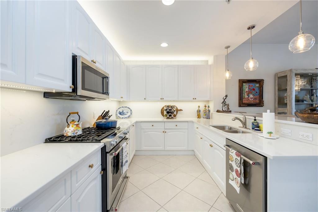 3725 Montreux LN 103
