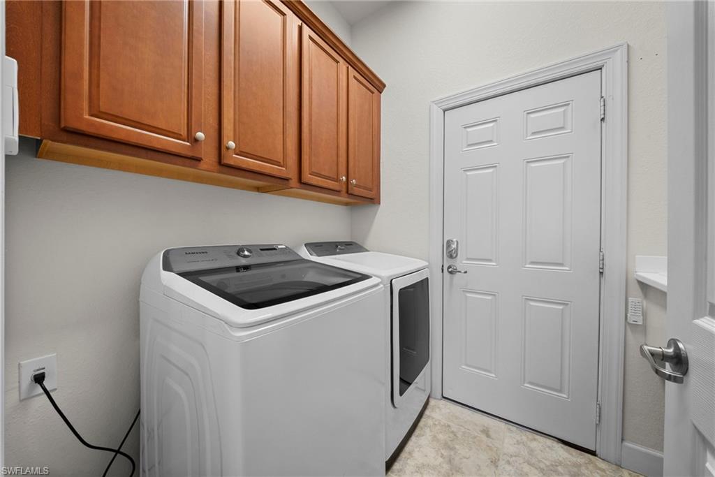 SOMERSET - Residential