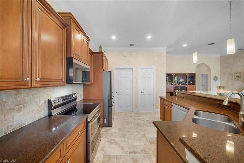 SOMERSET - Residential