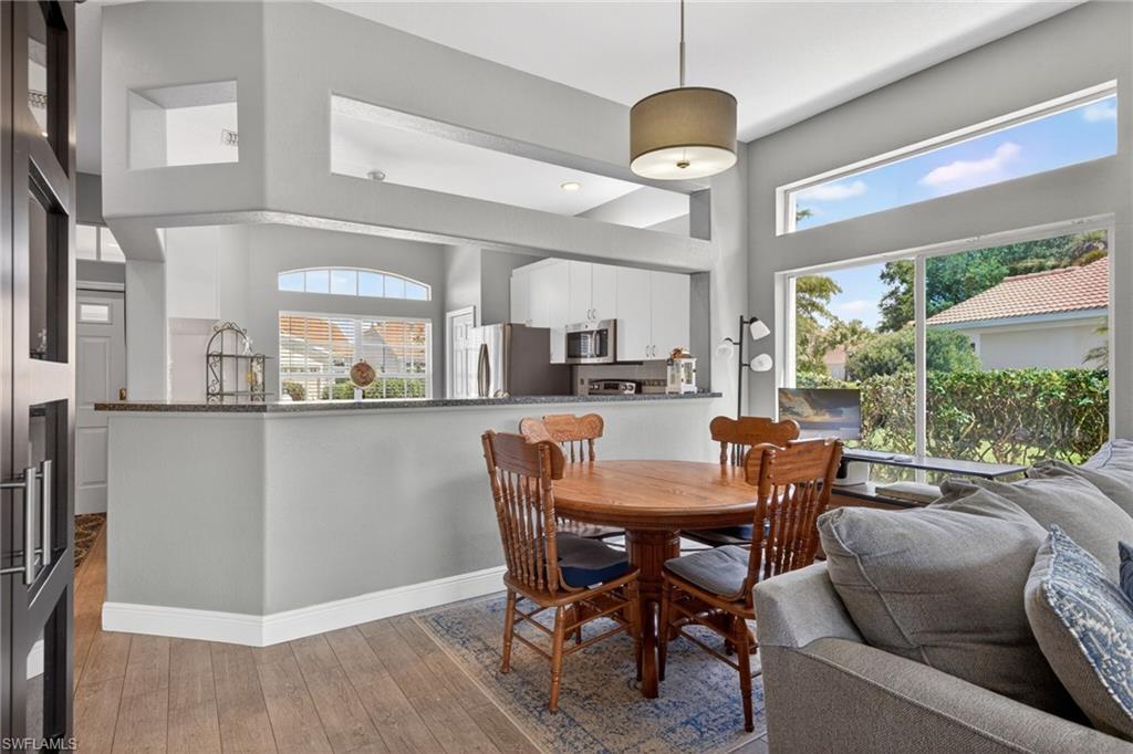 DEVONSHIRE LAKES - Residential