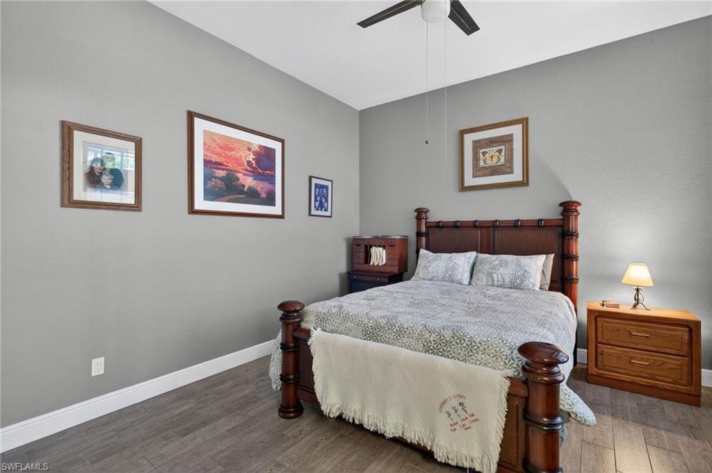 DEVONSHIRE LAKES - Residential