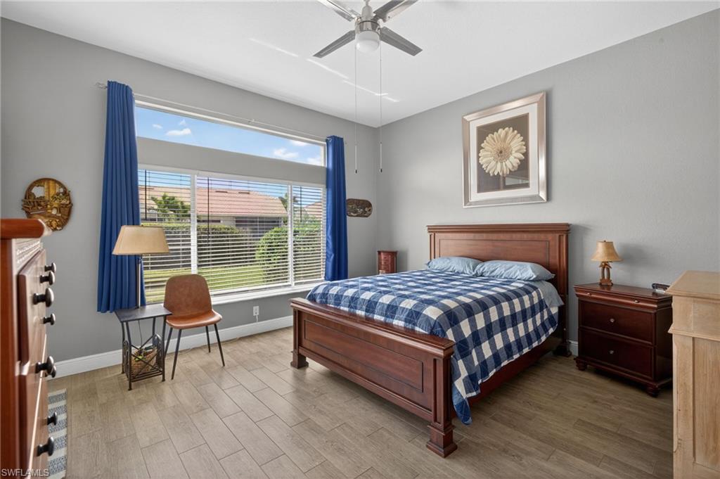 DEVONSHIRE LAKES - Residential