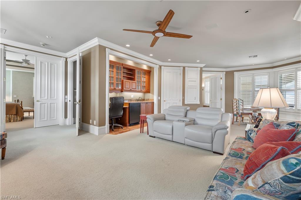 BAY COLONY SHORES - Residential