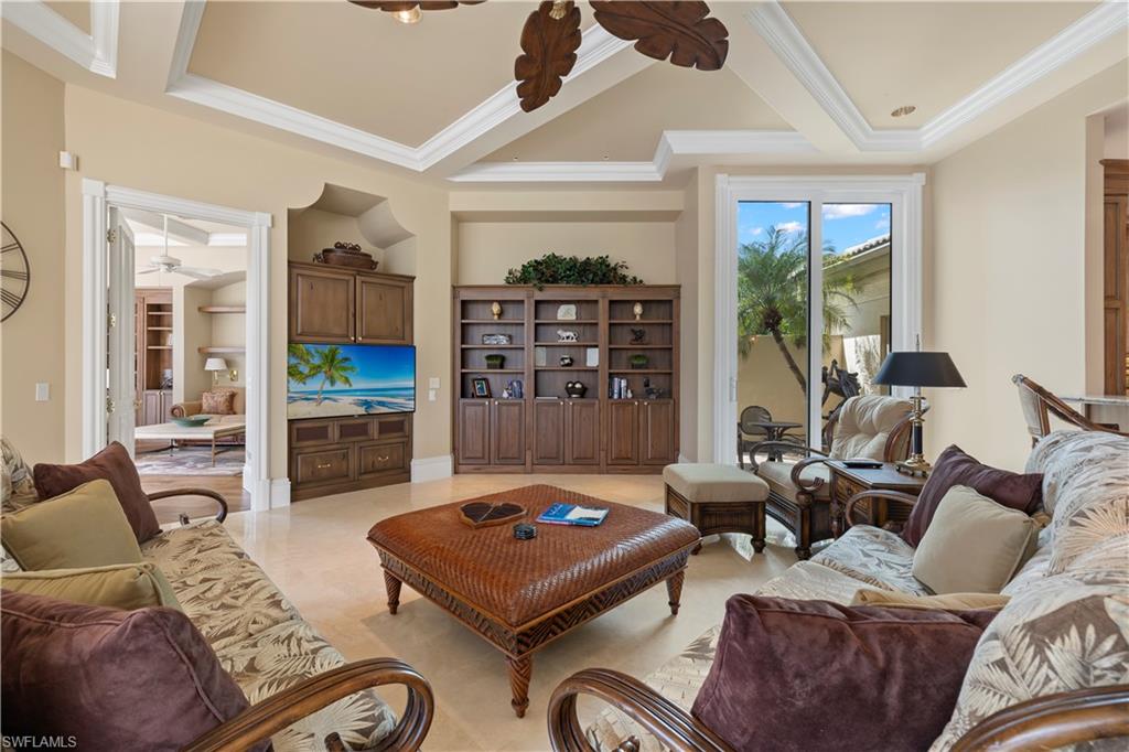 BAY COLONY SHORES - Residential