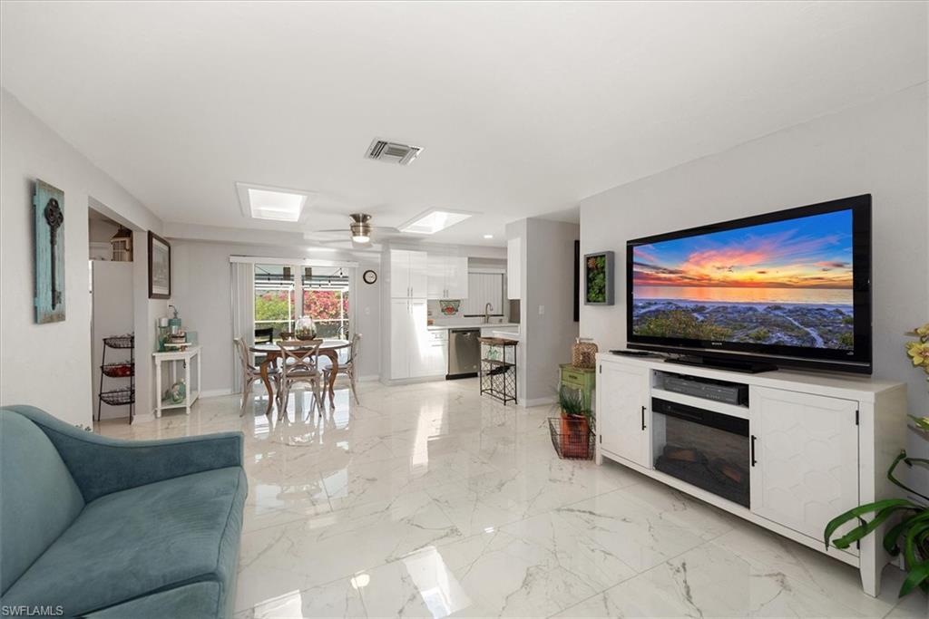 BARTENS PINEVIEW ESTATES - Residential