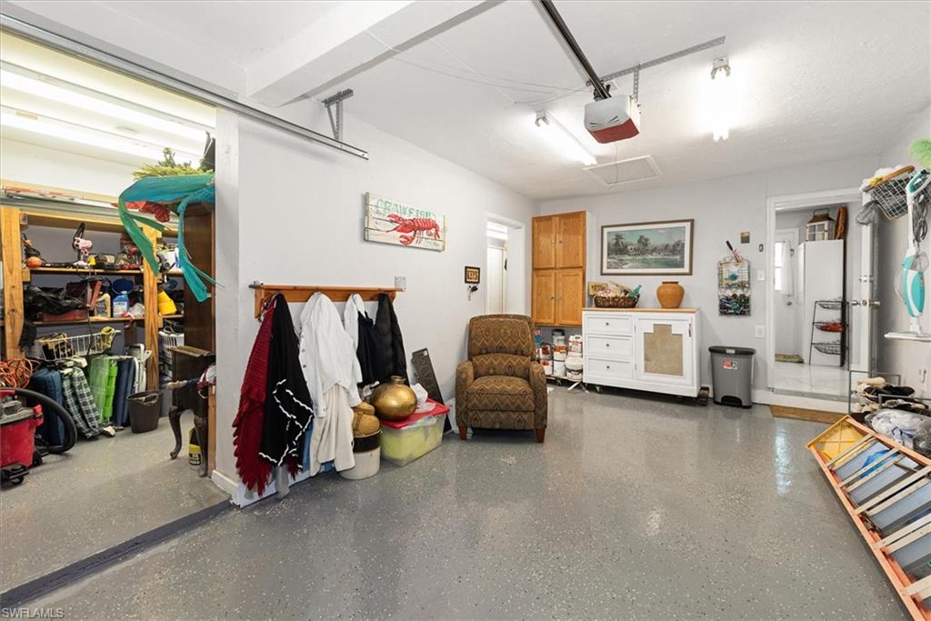 BARTENS PINEVIEW ESTATES - Residential