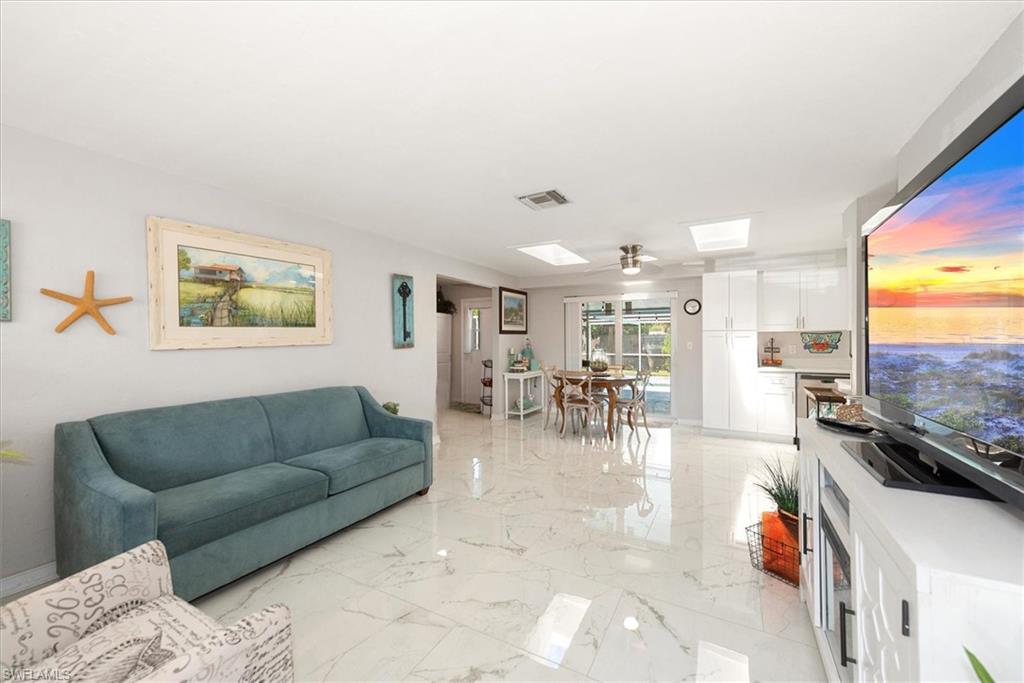 BARTENS PINEVIEW ESTATES - Residential