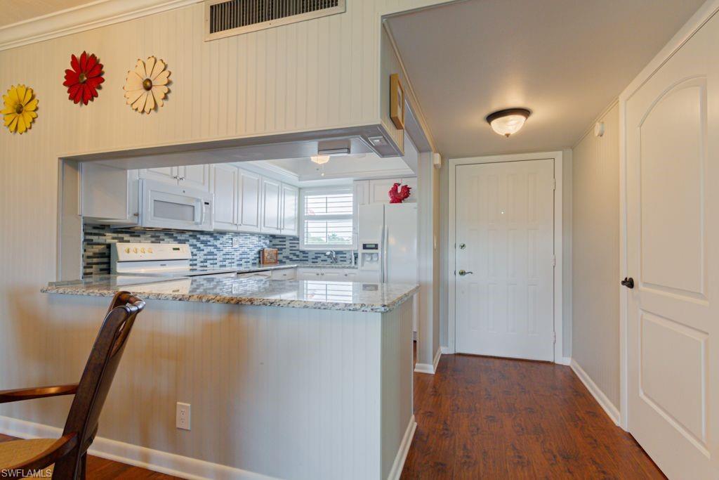 HIGH POINT COUNTRY CLUB - Residential