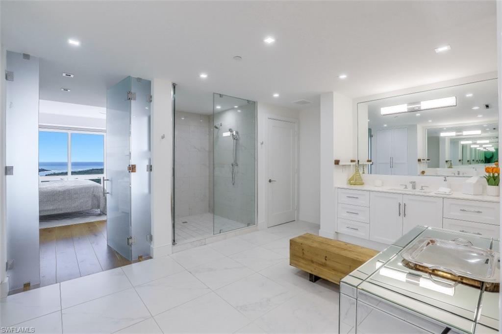 KALEA BAY TOWER 100 - Residential