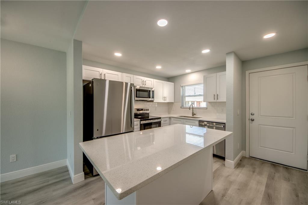 DAVIS WOODS CONDOMINIUM - Residential Lease