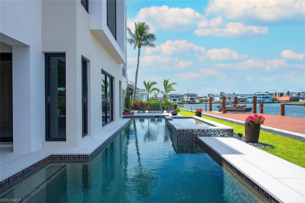 CONNERS - Residential