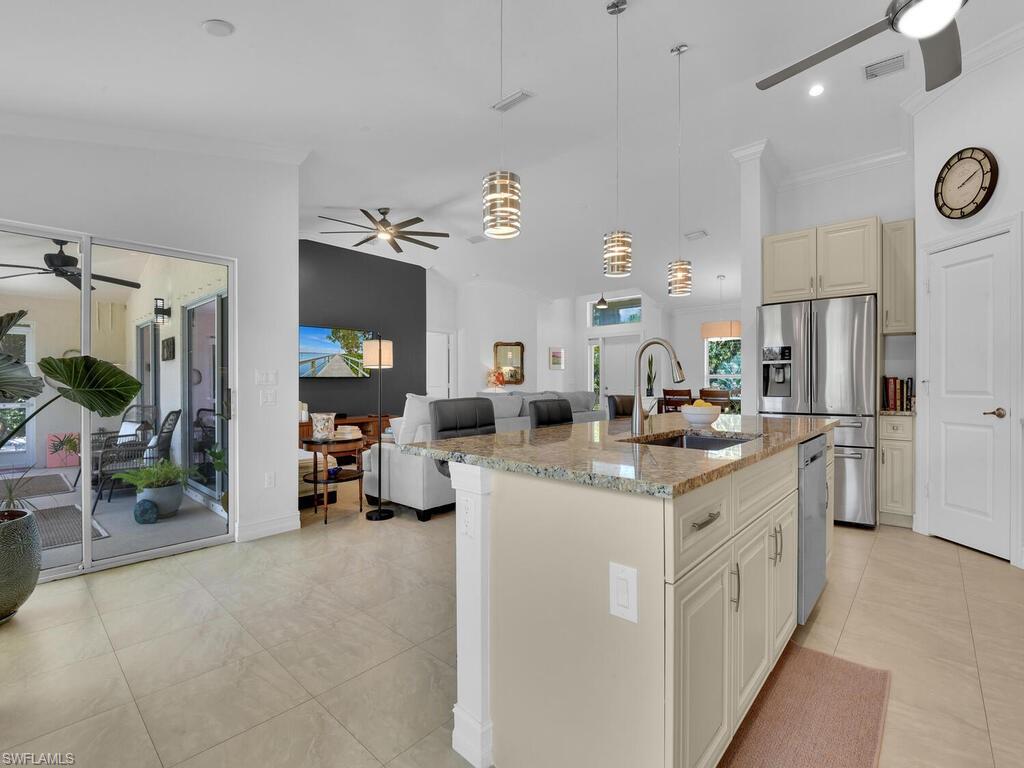 GOLDEN GATE ESTATES - Residential