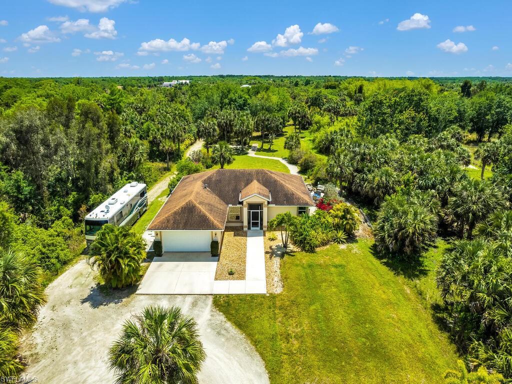 GOLDEN GATE ESTATES - Residential