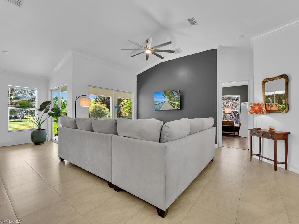 GOLDEN GATE ESTATES - Residential