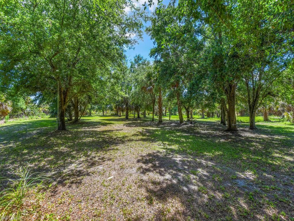 GOLDEN GATE ESTATES - Residential