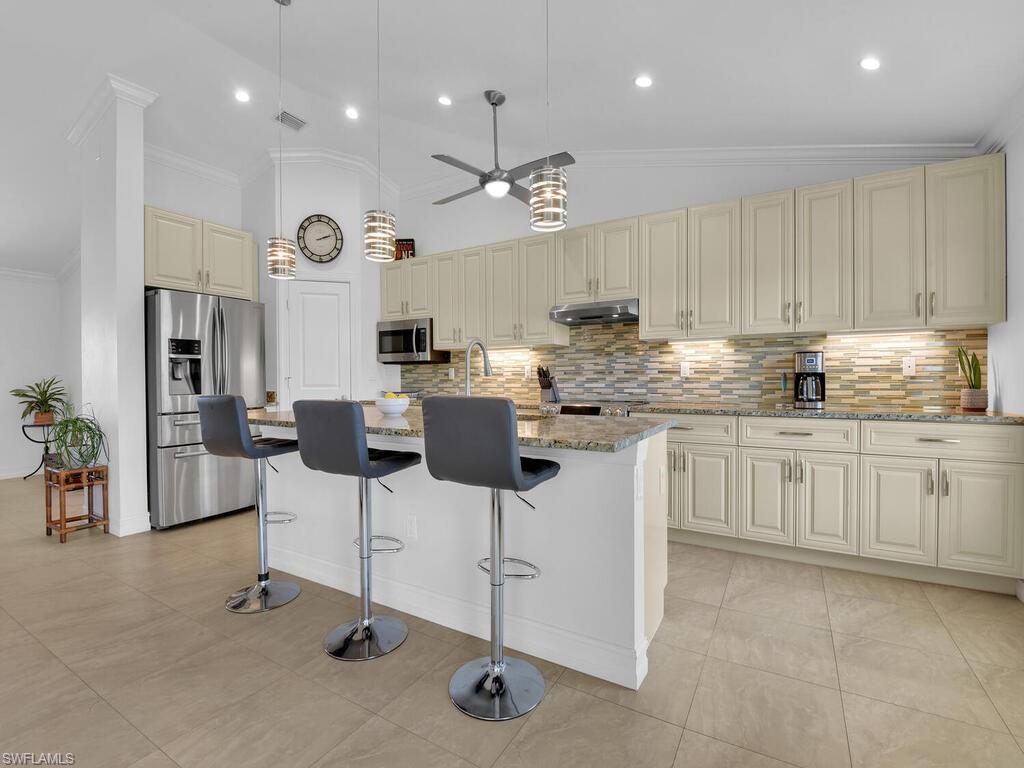 GOLDEN GATE ESTATES - Residential