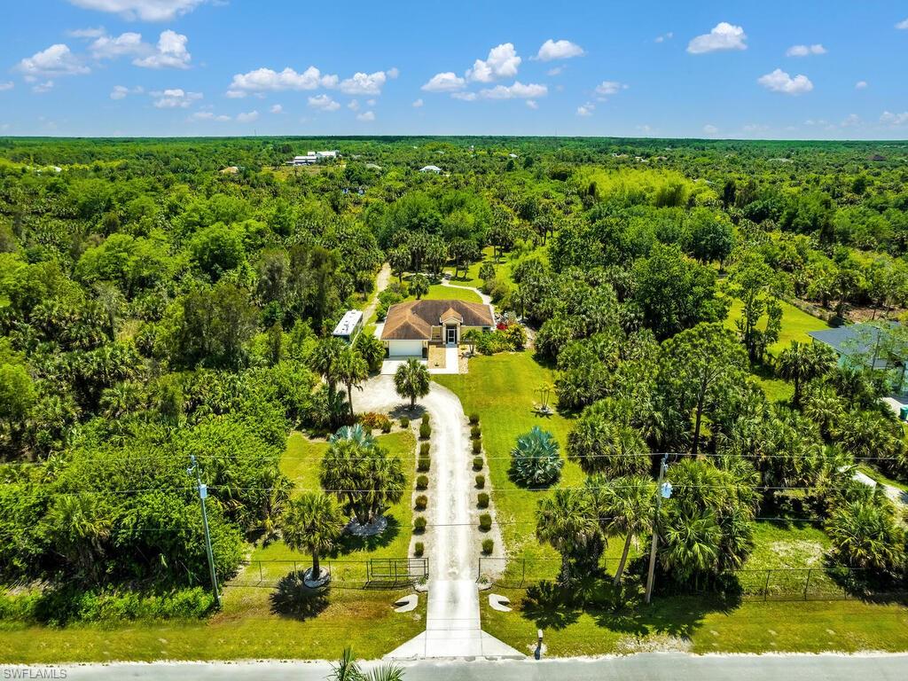 GOLDEN GATE ESTATES - Residential
