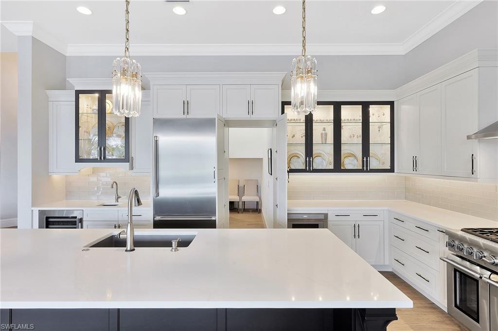 MARCO ISLAND - Residential