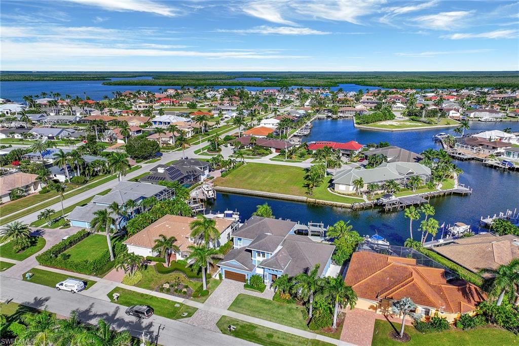 MARCO ISLAND - Residential