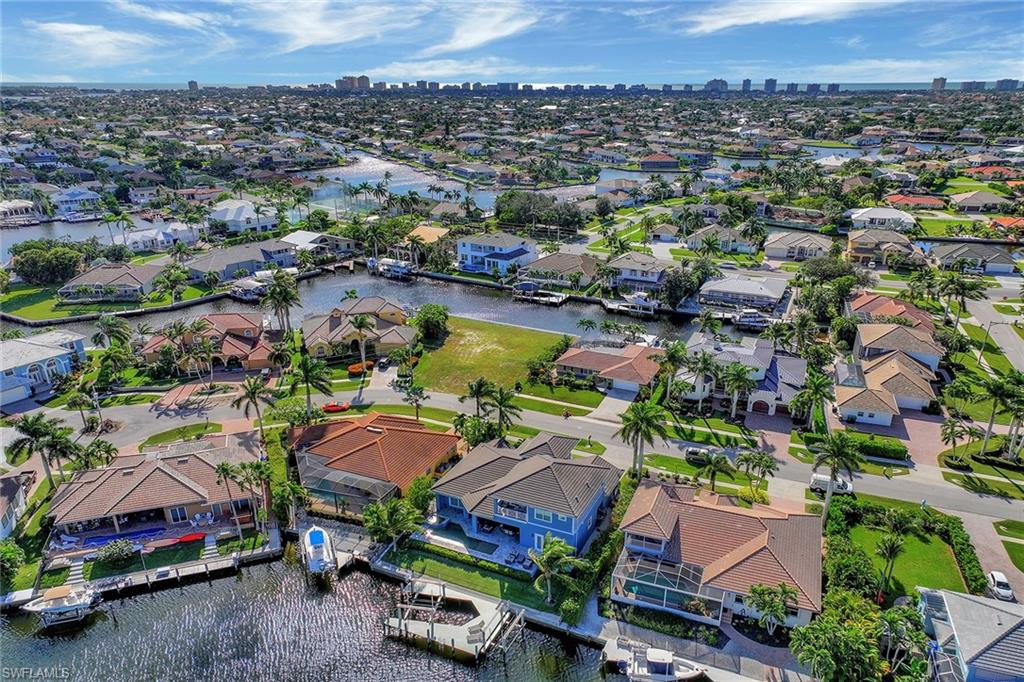 MARCO ISLAND - Residential