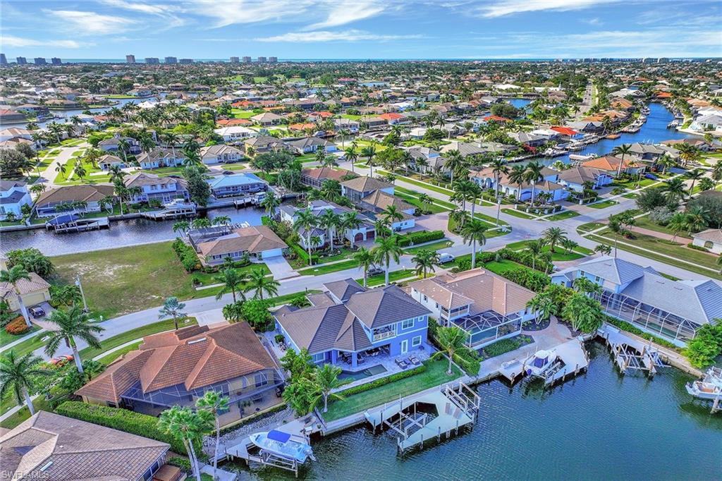 MARCO ISLAND - Residential