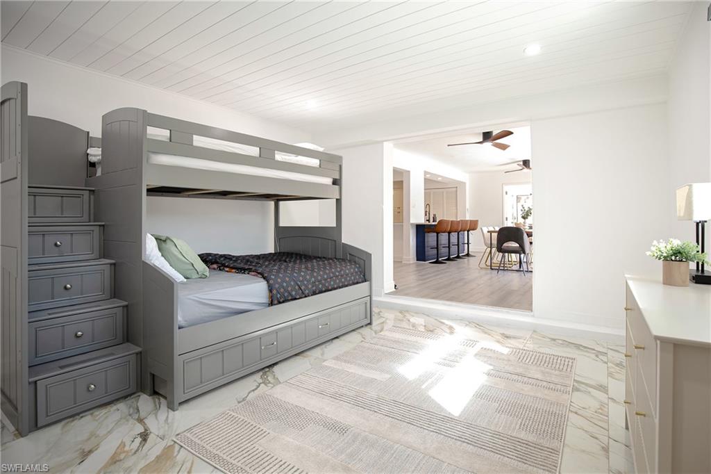 PALM RIVER ESTATES - Residential