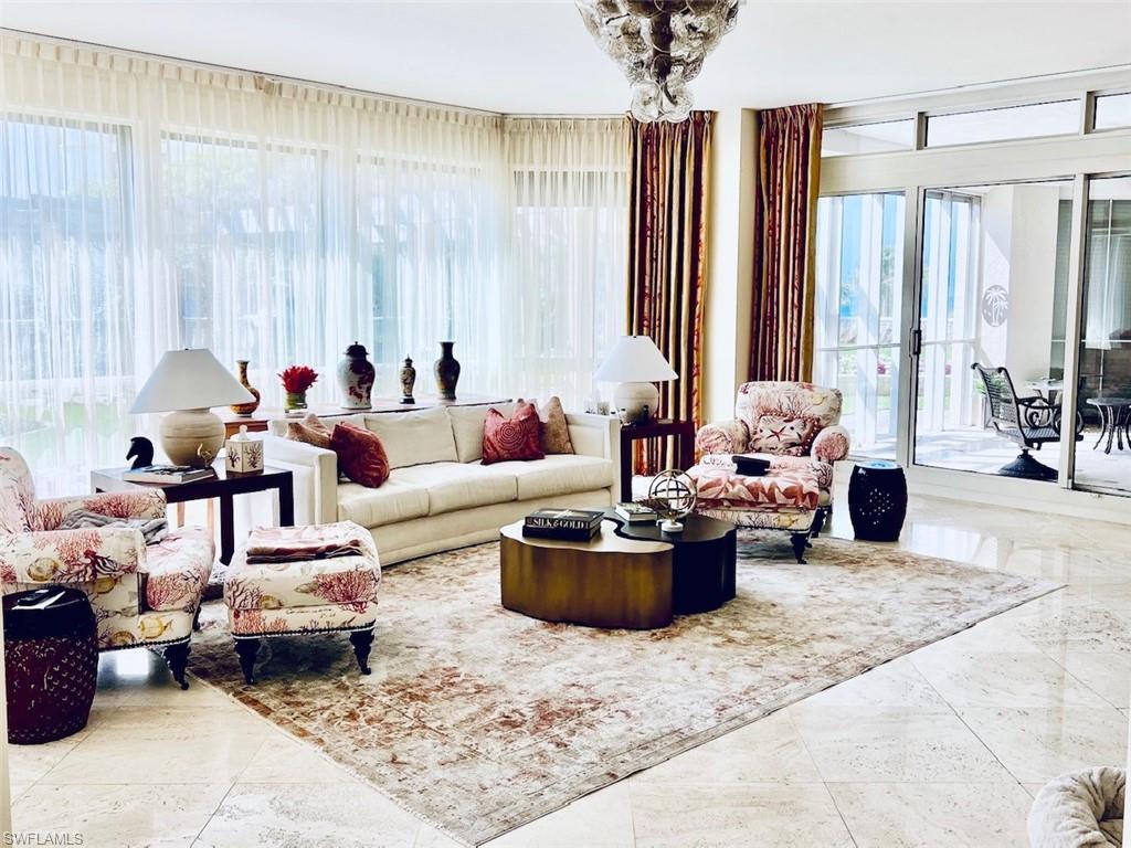 BRITTANY - Residential