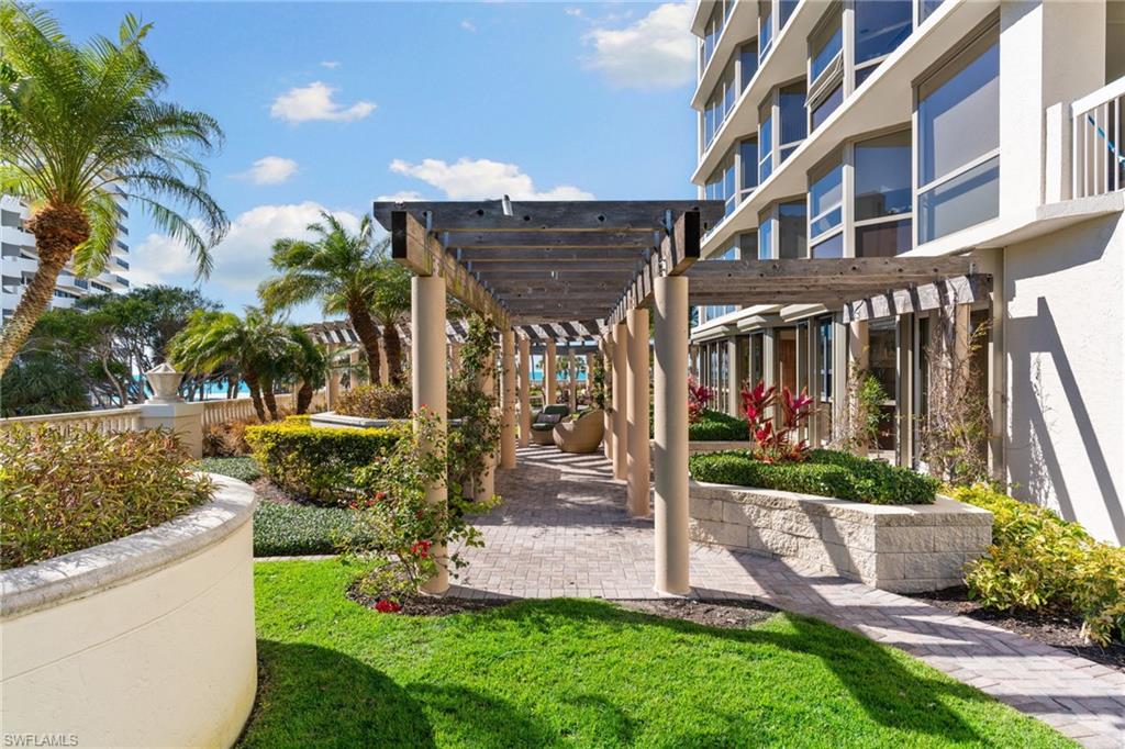 BRITTANY - Residential