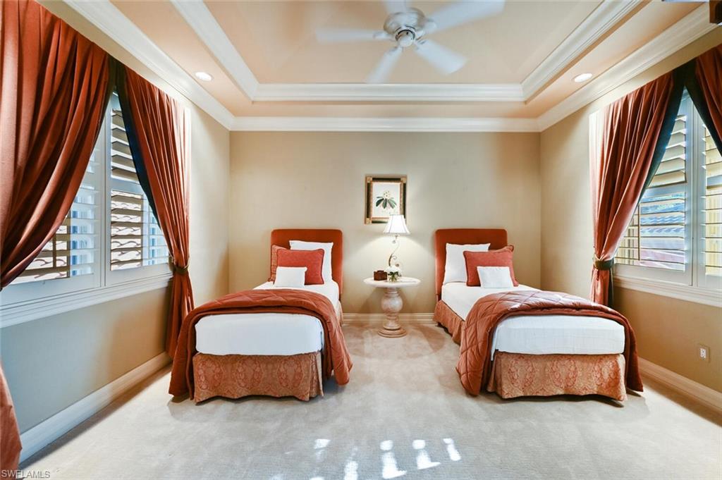 QUAIL WEST - Residential