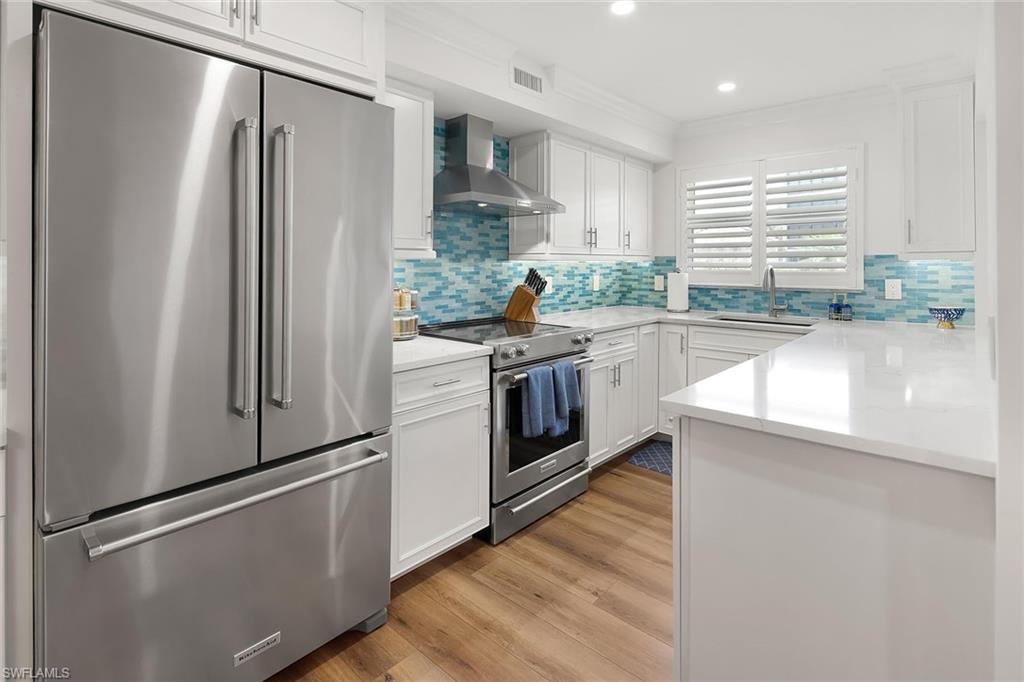 HARBOUR COVE - Residential