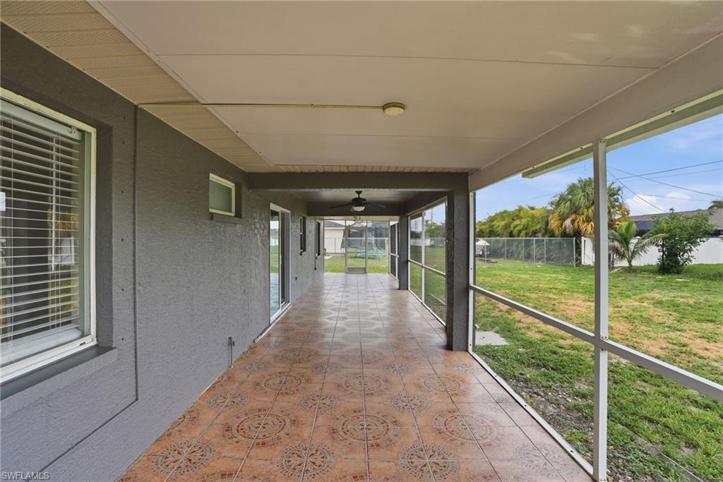 CAPE CORAL - Residential