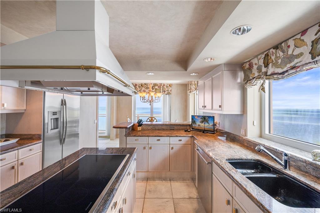 BRIGHTON AT BAY COLONY - Residential Lease