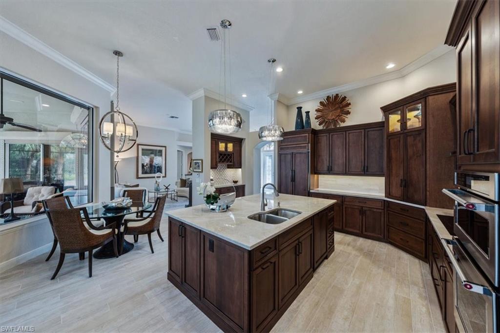 LONGLAKE - Residential