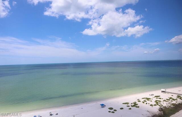 BELLA LAGO - Residential