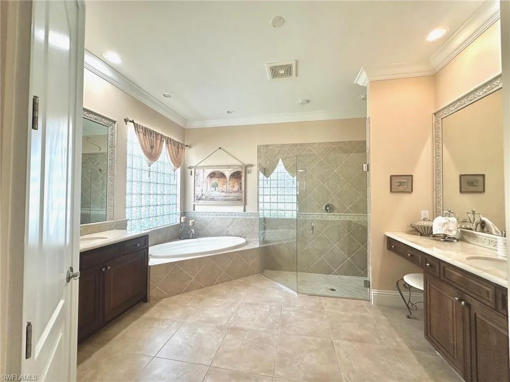 Bonita Springs, Florida 34135, United States, 3 Bedrooms Bedrooms, ,2 BathroomsBathrooms,Residential,Active,114279