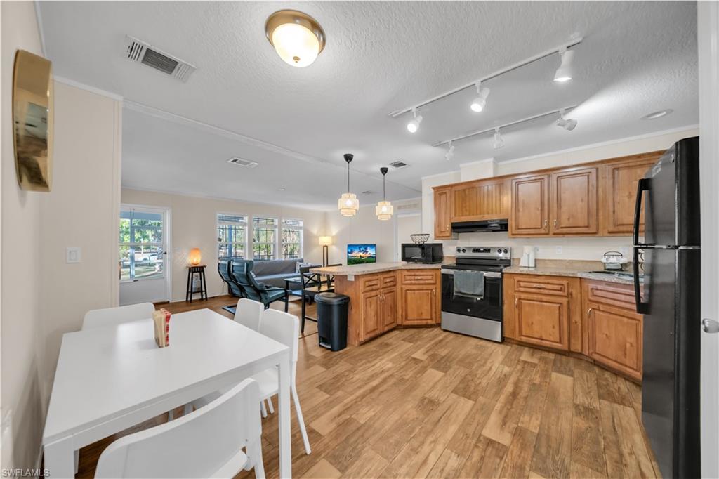 PIONEER PLANTATION - Residential