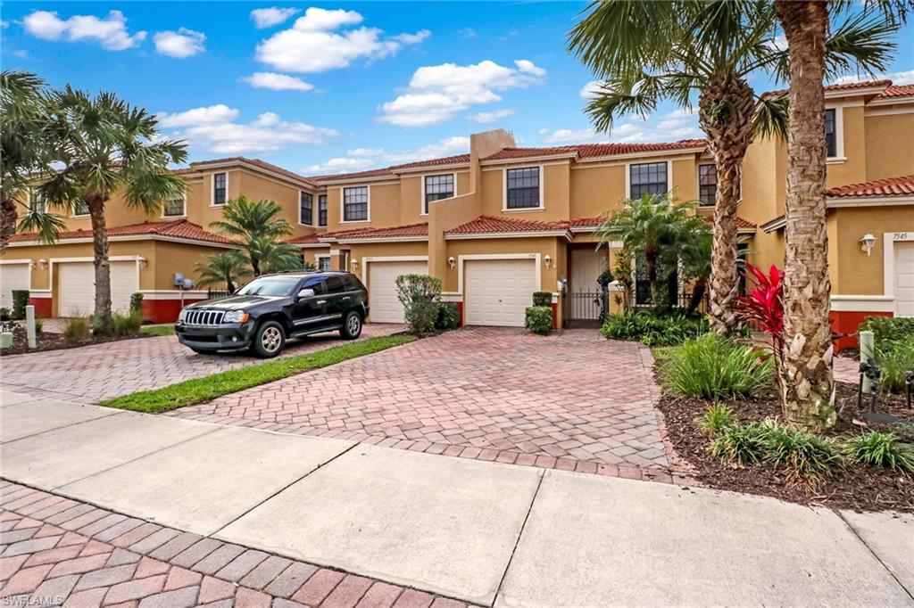 BRISTOL PINES - Residential