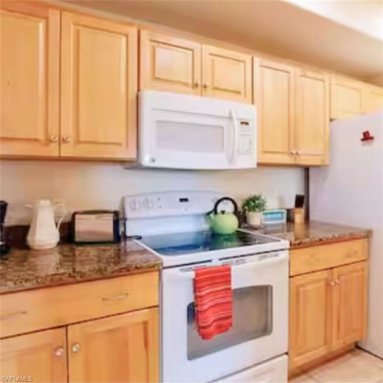 BELLA CASA - Residential Lease