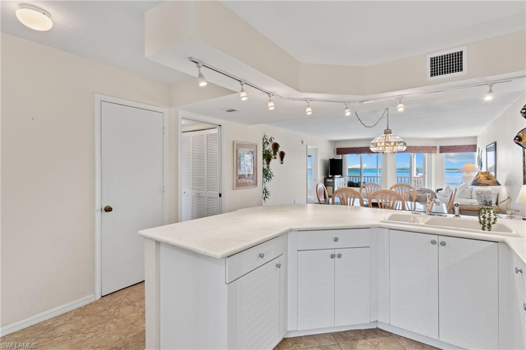 GRAND BAY AT MARCO BEACH - Residential