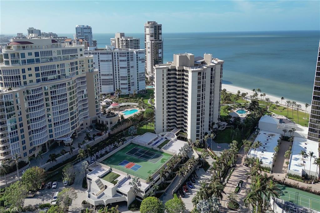 ESPLANADE CLUB - Residential