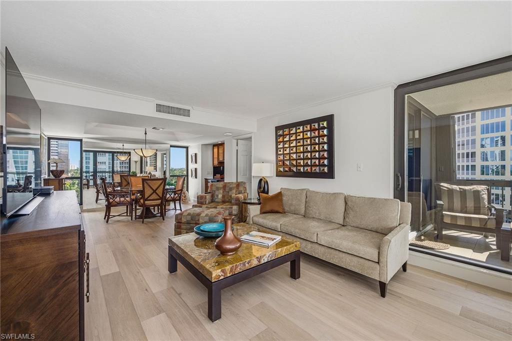 ESPLANADE CLUB - Residential