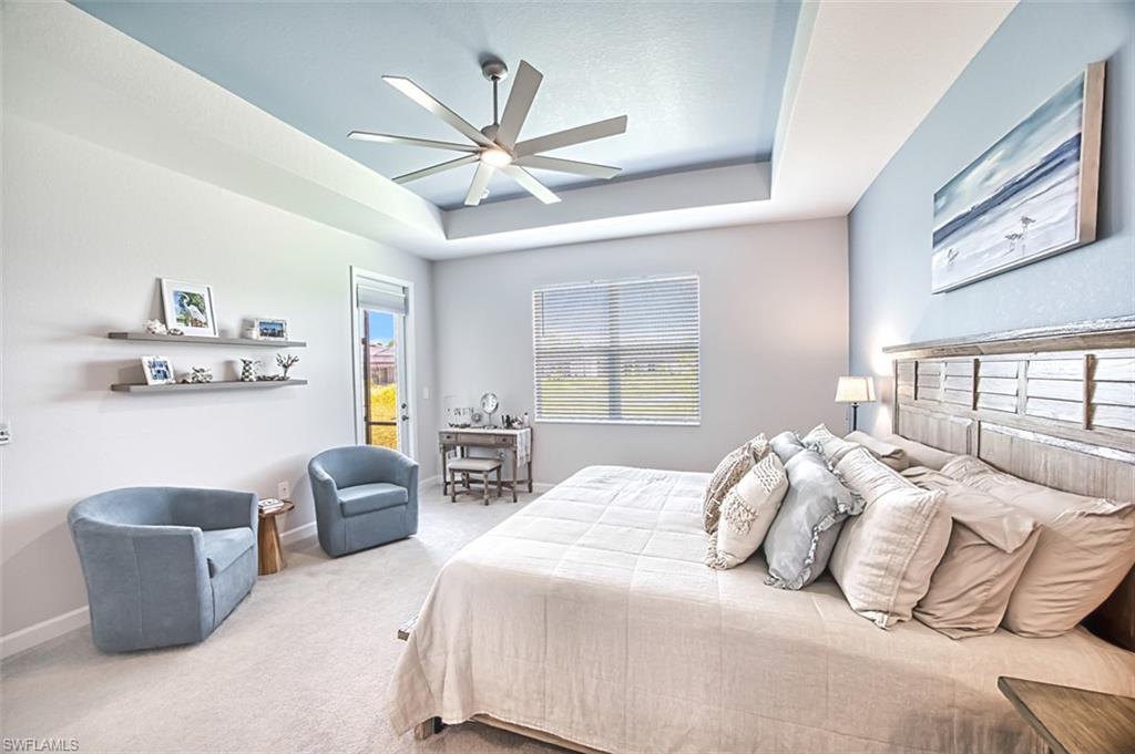 COUNTRY CLUB - Residential