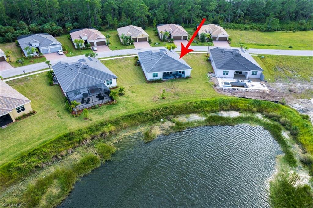 COUNTRY CLUB - Residential