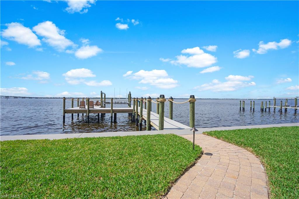 SEMINOLE ESTATES - Residential