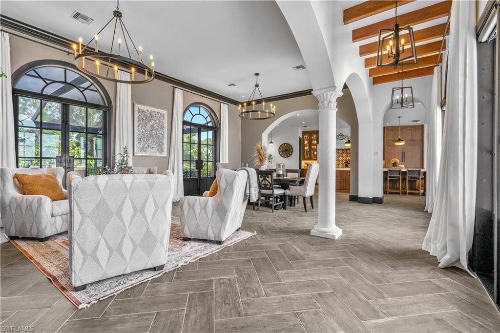 SEMINOLE ESTATES - Residential