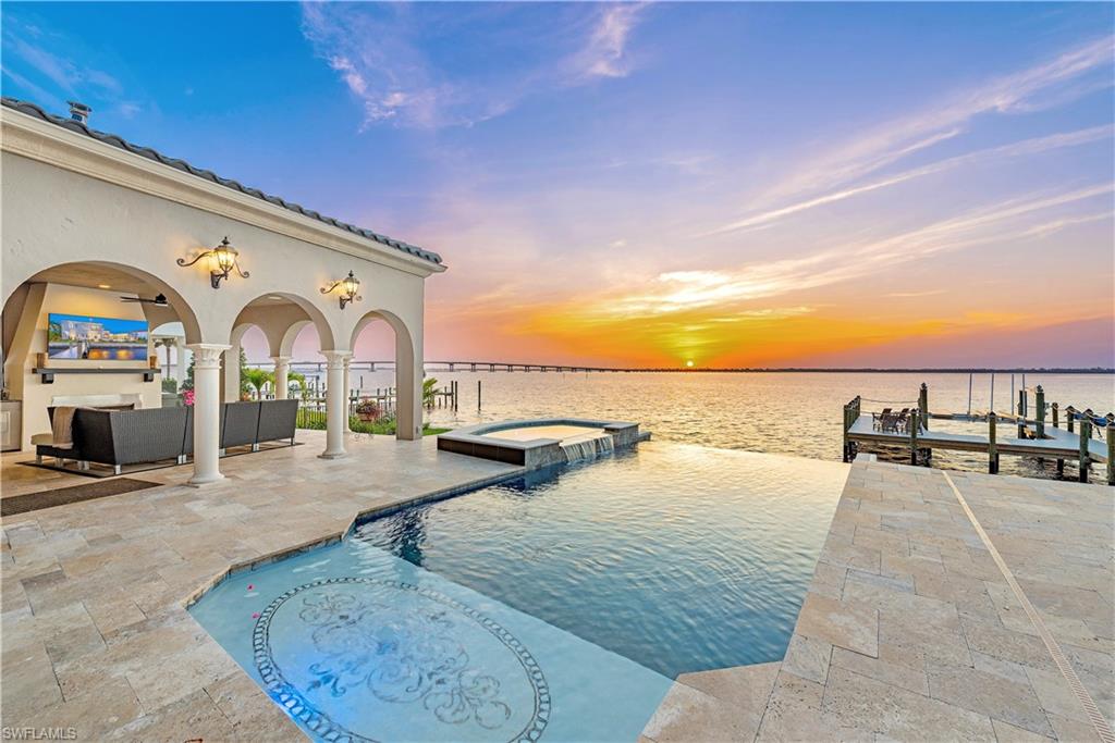 SEMINOLE ESTATES - Residential