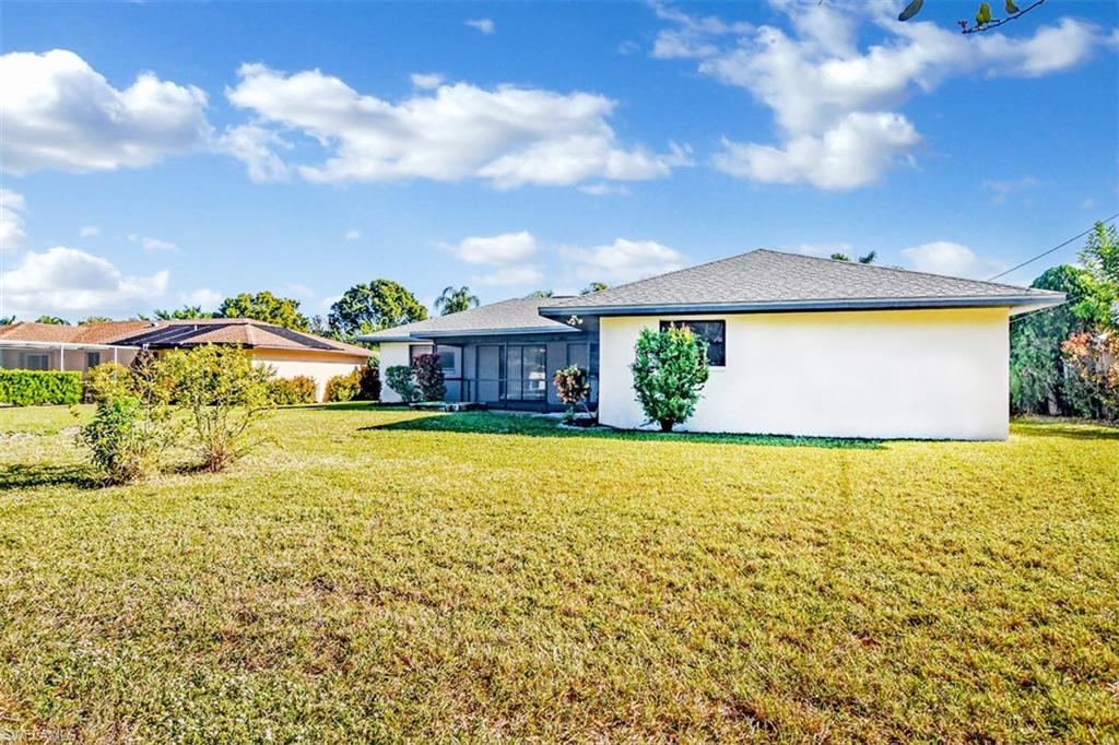 CAPE CORAL - Residential