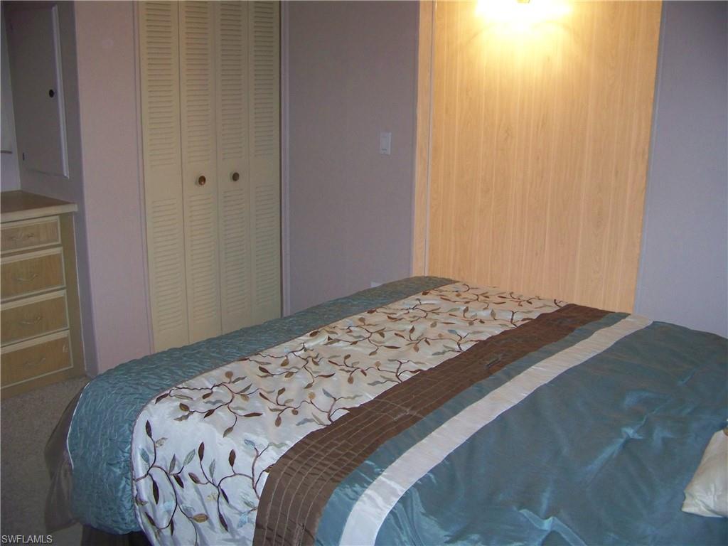 CARRIAGE VILLAGE - Residential